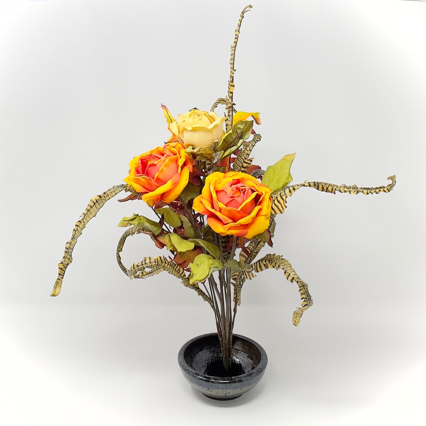 Acebloom® Dried Artificial Rose Bouquet