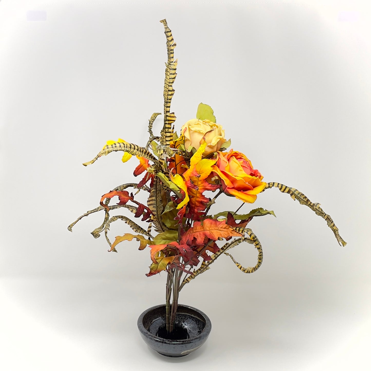 Acebloom® Dried Artificial Rose Bouquet